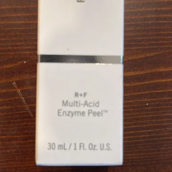 Rodan + Fields Multi acid peel